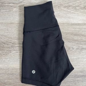 Wunder Train Contour Fit High-Rise Short 4"